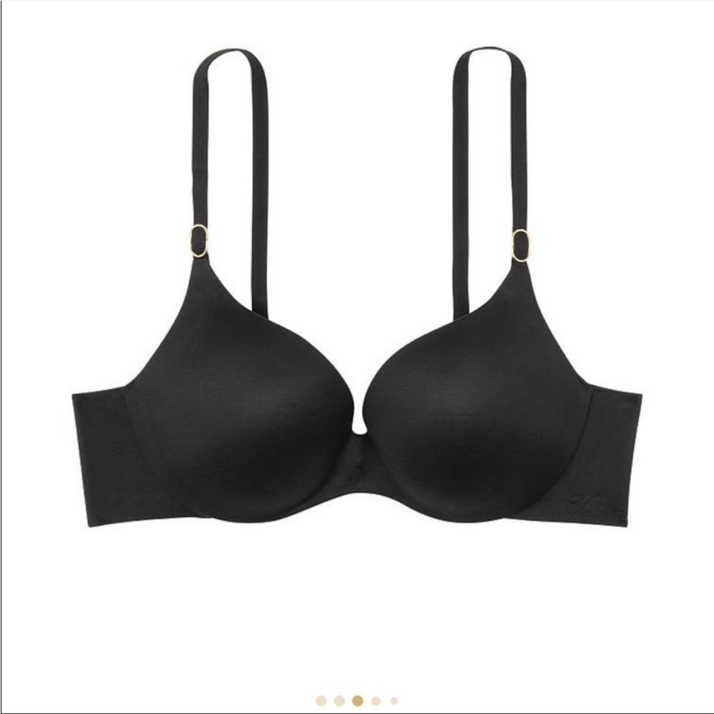 INCREDIBLE BY VICTORIA’S SECRET
Light Push-Up Perfect Shape Bra
